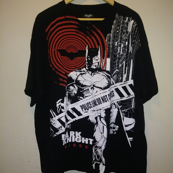 Batman The Dark Knight Rises DC Comics Tee Shirt - Picture 1 of 3